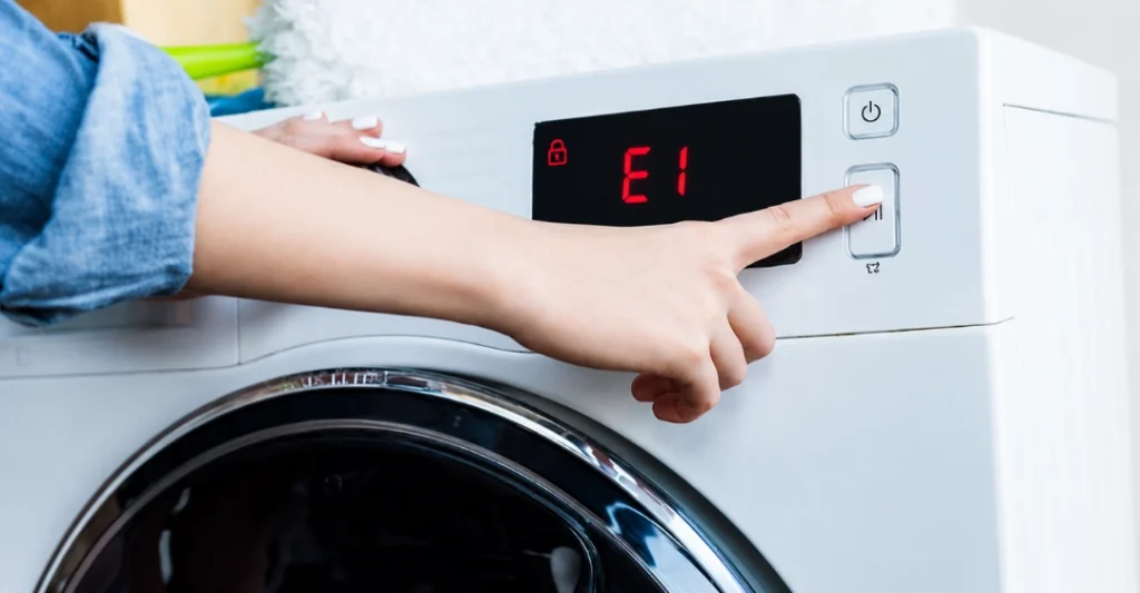 Màn hình hiển thị mã lỗi E1 và máy không khởi động được